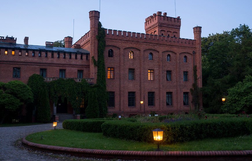 Zamek Rzucewo, Poland